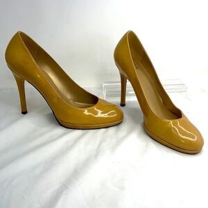 Stuart Weitzman Sz 9.5 Nude Platswoon Patent Leather Pumps